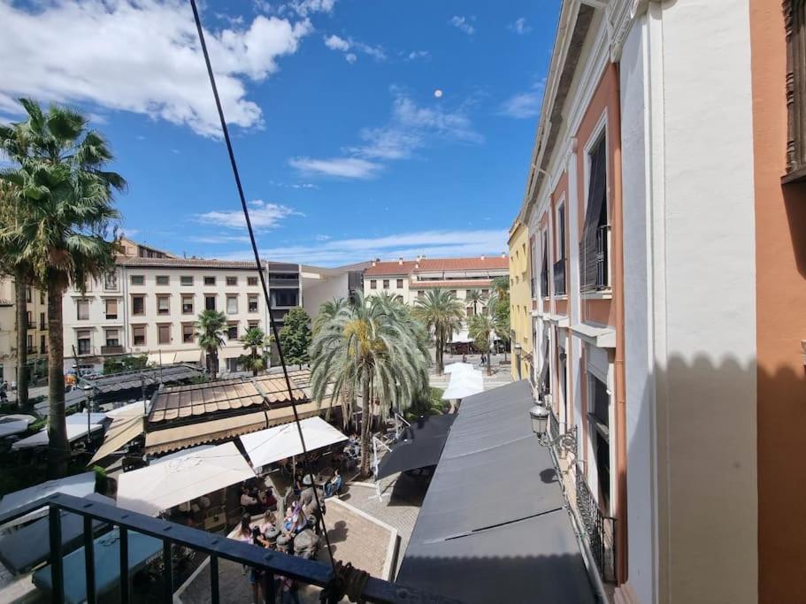 Apartament Exclusividad A Pie De La Torre De La Catedral Grenada Zewnętrze zdjęcie